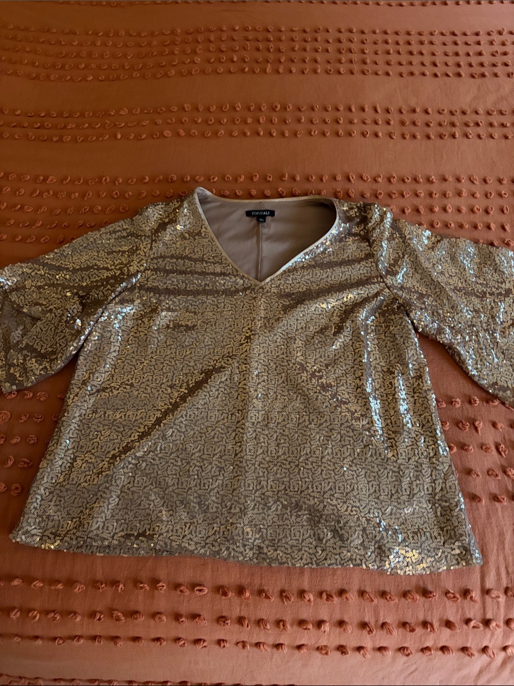 Roz & Ali Gold Sequin V-Neck Women’s Top
